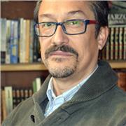 Profesor de historia, más de 7 años de experiencia de trabajo con docentes y alumnos Educación Pública